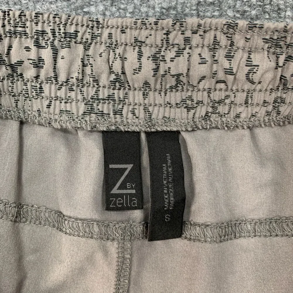 Z By Zella Traction Run Short Womens S Small Gray December Isla Camo Lightweight